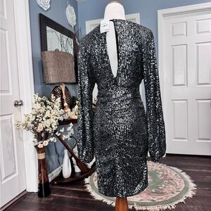 Silver-black, ASTR The Label dress. Size XS.